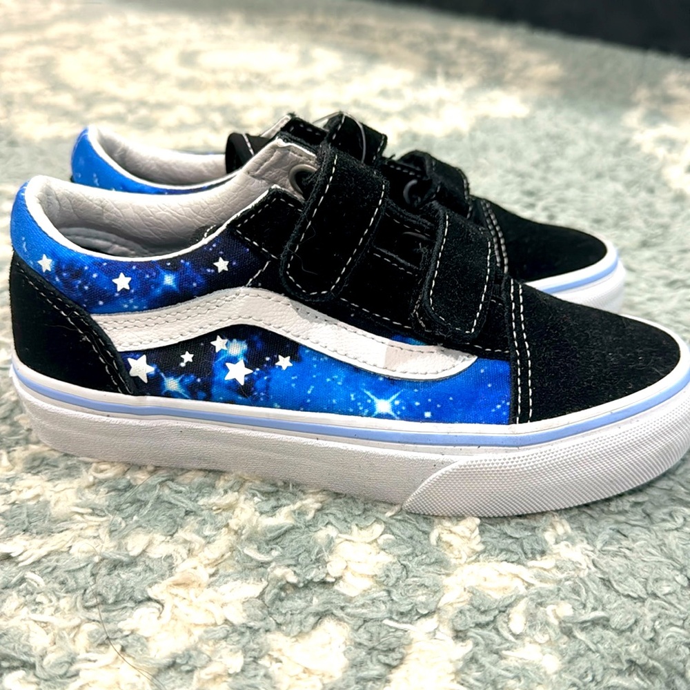 Vans kids old skool Velcro galaxy glow in the dark blue nwt 13.5